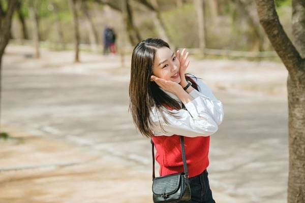 你也把人生過得很辛苦嗎?10大改變人生金句:「我們所能夠活的,只有此刻這一瞬間。」