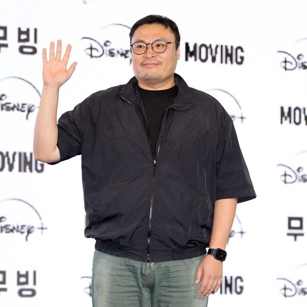 朱智勛、朴寶英出演最強懸疑韓劇《照明商店》，繼《異能》後Disney+再推必看新作！