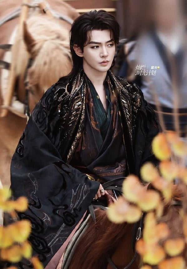 95後陸劇男星的顏值巔峰！許凱《祈今朝》再封古裝男神，王鶴棣、張凌赫這部最驚豔！