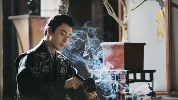 95後陸劇男星的顏值巔峰！許凱《祈今朝》再封古裝男神，王鶴棣、張凌赫這部最驚豔！