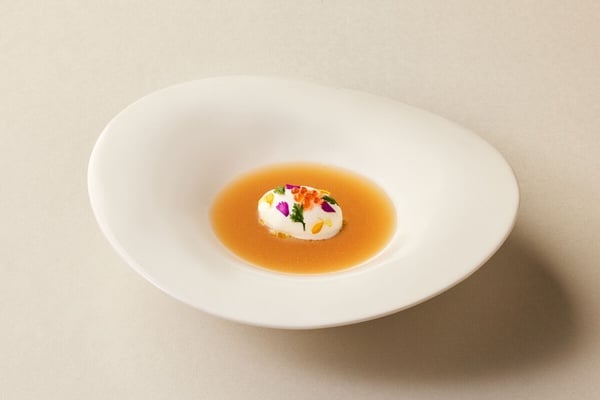無菜單鐵板燒「樂葵法式鐵板燒」插旗台北首店在信義區！免1500元吃龍蝦、鮑魚、牛小排