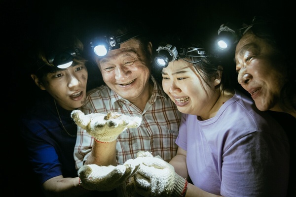 植劇場台劇IMDb評分TOP10！《非殺人小說》第七，《天黑請閉眼》第五，冠軍真的很紅！