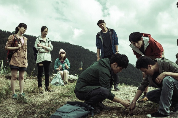 植劇場台劇IMDb評分TOP10！《非殺人小說》第七，《天黑請閉眼》第五，冠軍真的很紅！