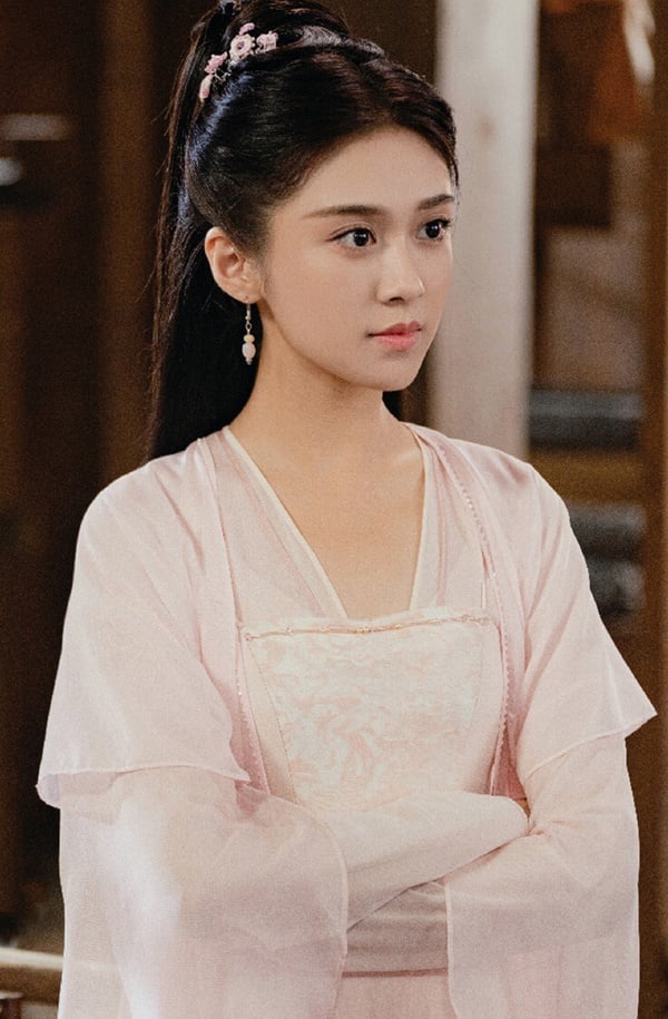 熱播古裝劇10位古裝女神！《祈今朝》虞書欣顏值被嘲，鞠婧禕演技被嘲，趙露思聲音被嘲