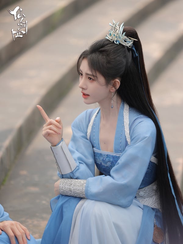 熱播古裝劇10位古裝女神！《祈今朝》虞書欣顏值被嘲，鞠婧禕演技被嘲，趙露思聲音被嘲