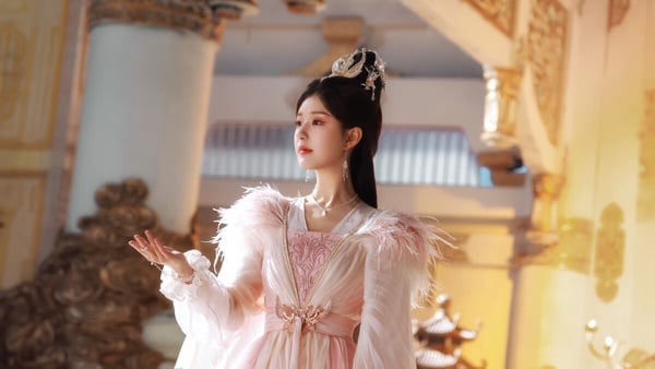熱播古裝劇10位古裝女神！《祈今朝》虞書欣顏值被嘲，鞠婧禕演技被嘲，趙露思聲音被嘲