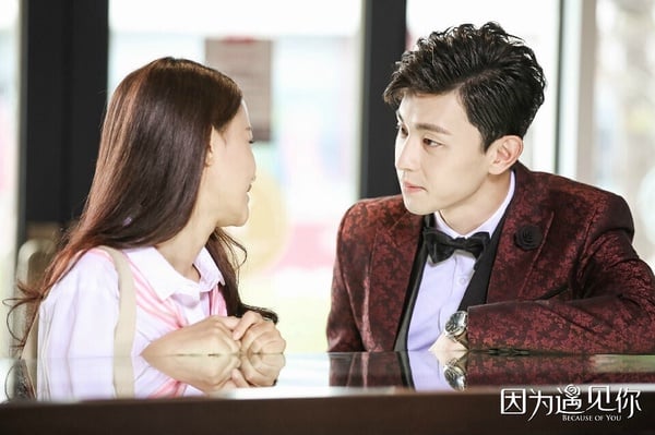 近年「播放成績意外好」低分甜寵劇TOP10!楊冪3.5分《談判官》竟贏了《你是我的榮耀》