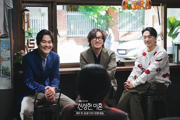 JTBC週末韓劇「首播收視」排行TOP8！《低谷醫生》慘墊底《三達里》第3，冠軍太厲害了
