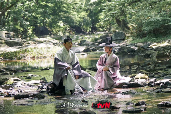 1月Netflix韓劇「全球積分」TOP6！《低谷醫生》第5，《歡迎回到三達里》第2，冠軍真紅