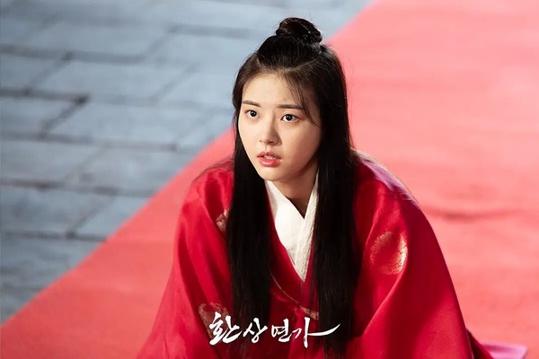 近期韓劇話題熱度TOP10！《低谷醫生》第7輸《魅惑之人》，《和我老公結婚吧》真的厲害