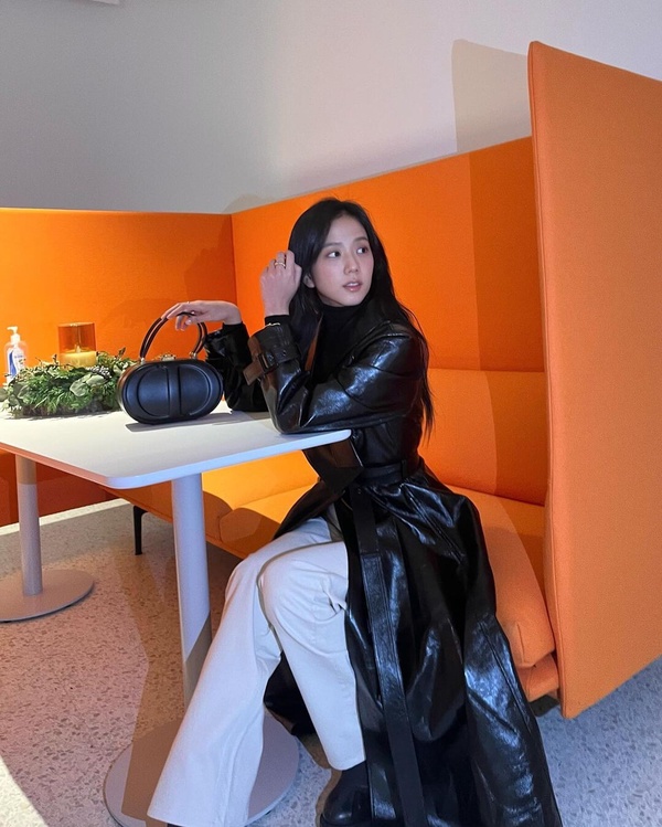 關於BLACKPINK Jisoo的十件事，