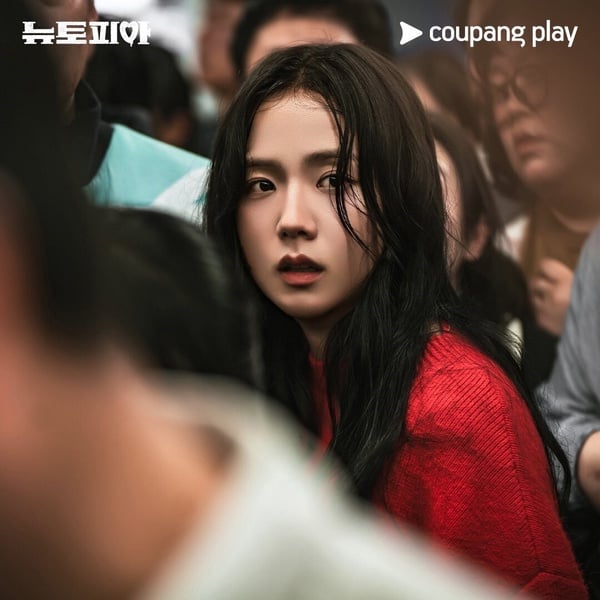 關於BLACKPINK Jisoo的十件事：最受寵DIOR小公主、超愛打遊戲所以接到代言？
