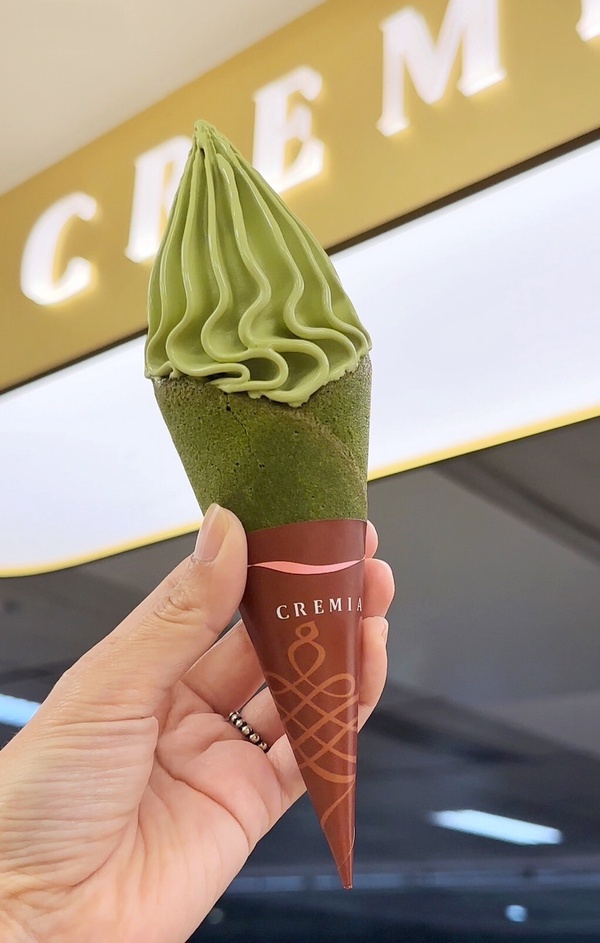 買一送一！CREMIA宇治抹茶登場享6折優惠，全家霜淇淋聯名寶可夢買2送2、GODIVA免費吃