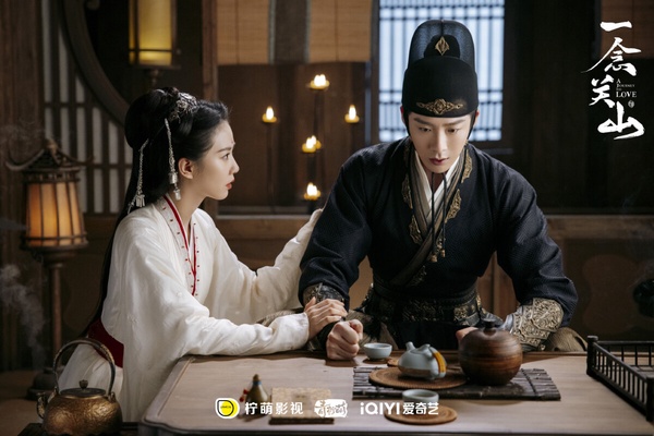抖音近一年最熱門陸劇TOP10!《以愛為營》第6《一念關山》第5,冠軍播放唯一衝破900億