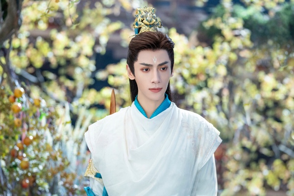 抖音年度最熱門陸劇男角TOP10!《以愛為營》王鶴棣第7,《長相思》檀健次第2,冠軍是他