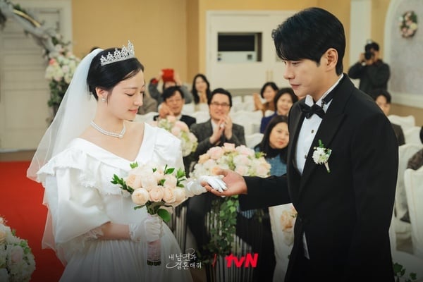 網議《和我老公結婚吧》收視下降原因！寶兒令人出戲，劇本魔改網憂爛尾，第2點是關鍵