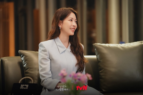 網議《和我老公結婚吧》收視下降原因！寶兒令人出戲，劇本魔改網憂爛尾，第2點是關鍵