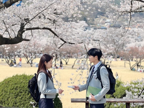 2月「韓劇話題度」TOP10！《低谷醫生》評價好，《和我老公結婚吧》被罵翻收視依舊高！