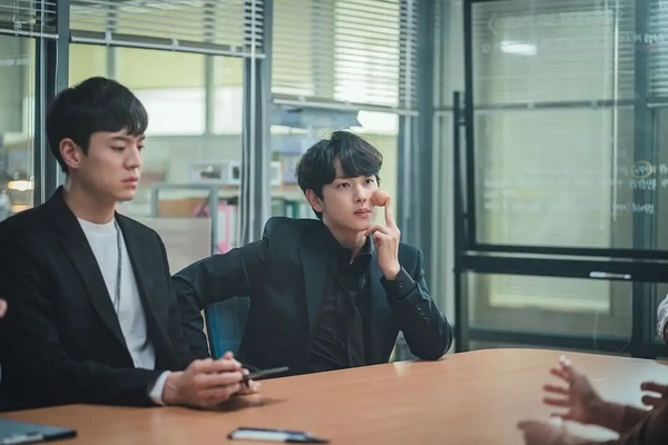 MBC週末檔韓劇收視排行TOP10！《戀人》第4《衣袖紅鑲邊》第2，《夜晚盛開的花》太狂啦