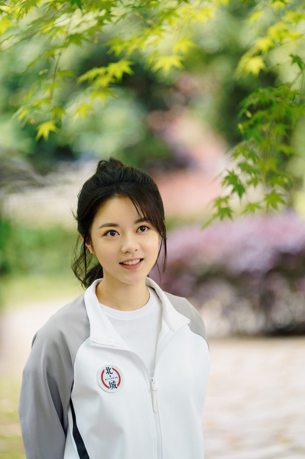 陸劇10位「小說照進現實」的學霸明星!《在暴雪時分》吳磊北影第一,趙今麥是中戲第一