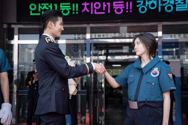 近期5部「不抱期待卻超好看」韓劇！《財閥X刑警》空降收視冠軍，第2部更被封2024神劇