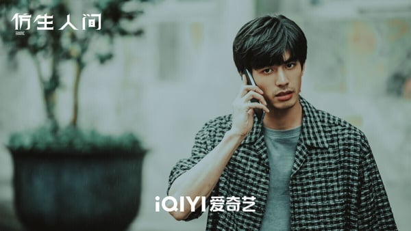 近1年「連100名都進不去」超低網播量陸劇！《年少時光》vs《在暴雪時分》天與地的差別