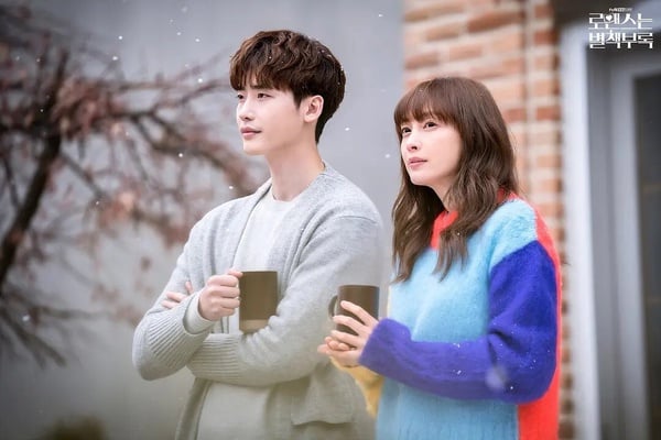 Netflix 8部熱度低但超好看韓劇!《浪漫的體質》好療癒,金智媛這部不輸《淚之女王》