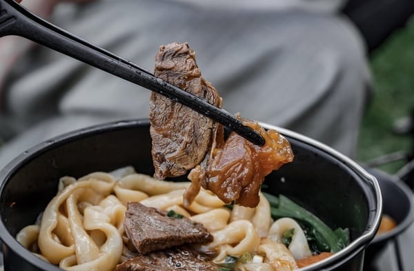 BEAUTY《美趴音樂祭》美食市集18家介紹：絕美韓系馬卡龍、爆紅炸豬排「KATSU鑫」必吃