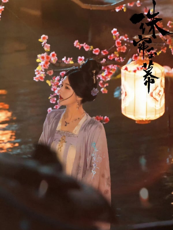 盤點趙露思古裝角色:《珠簾玉幕》路透照美上熱搜