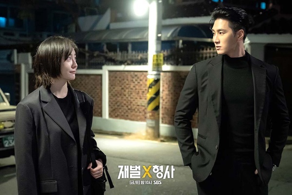3月「最熱門」韓劇TOP10！《財閥X刑警》第7輸《低谷醫生》，《淚之女王》是真大紅啦！