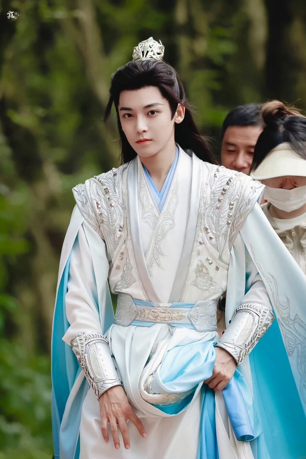 2024大男主古裝劇10位男神！任嘉倫《烈焰》沒《周生如故》帥，肖戰、楊洋根本天選古人