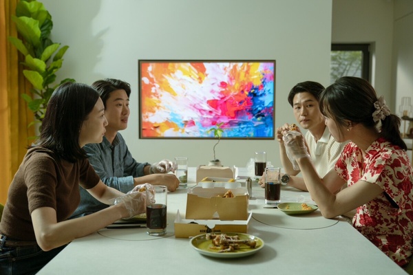 網評2024「沒爆紅但值得追」韓劇！《金字塔遊戲》爆好評，這部口碑不輸《淚之女王》
