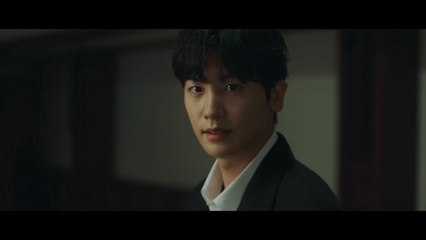 Netflix《低谷醫生》20句治癒台詞：「就算不是很幸福，我也想要過得還算不錯。」