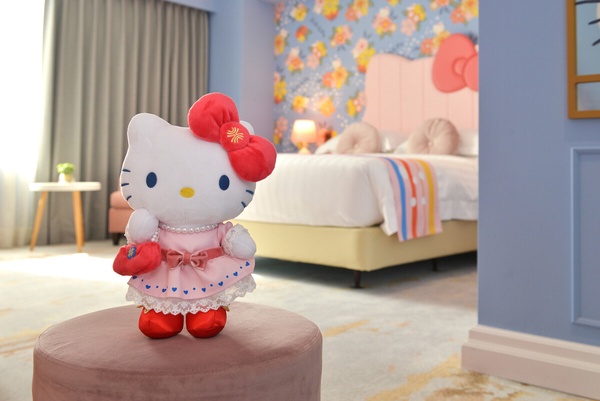 Kitty粉必住!漢來三麗鷗生日住房送Hello Kitty娃娃,再推三麗鷗下午茶Kitty粉別錯過