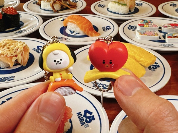 藏壽司「宇宙明星BT21 」扭蛋太可愛，立體吊飾系列通通要收！