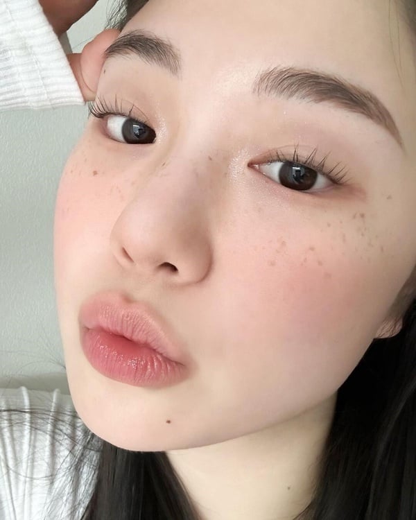 懶人底妝必備「蜜粉」推薦!有顏色卻不假面