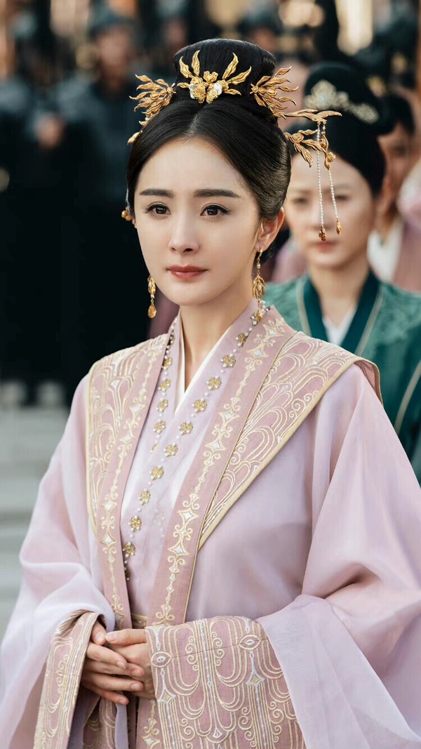 網評古裝劇「儀態最有古韻」女星TOP10！鞠婧禕挨批，《與鳳行》趙麗穎第5，冠軍不意外