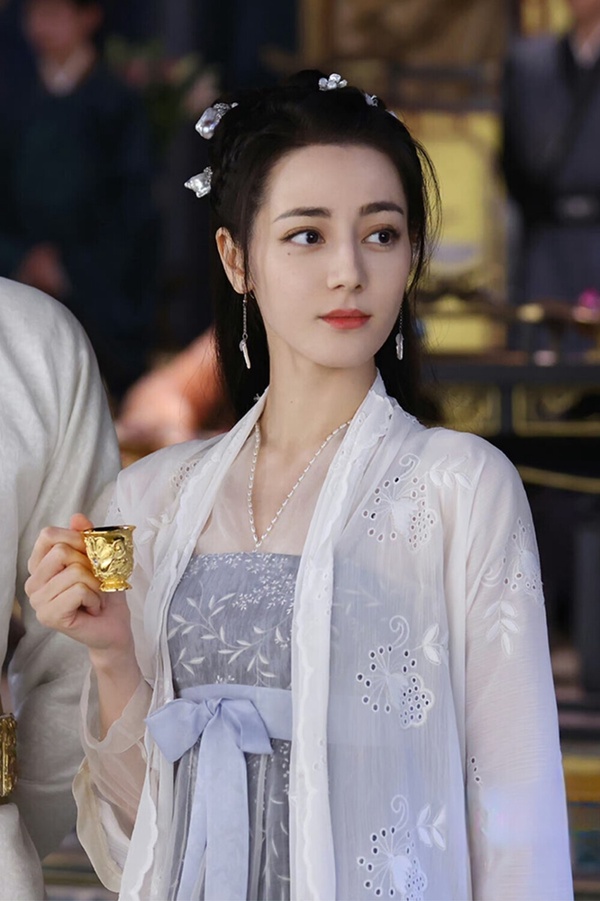 網評古裝劇「儀態最有古韻」女星TOP10！鞠婧禕挨批，《與鳳行》趙麗穎第5，冠軍不意外