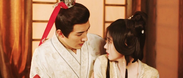 近期「觀眾預約量最高」陸劇TOP10!《花間令》274萬《與鳳行》713萬,冠軍唯一破1000萬