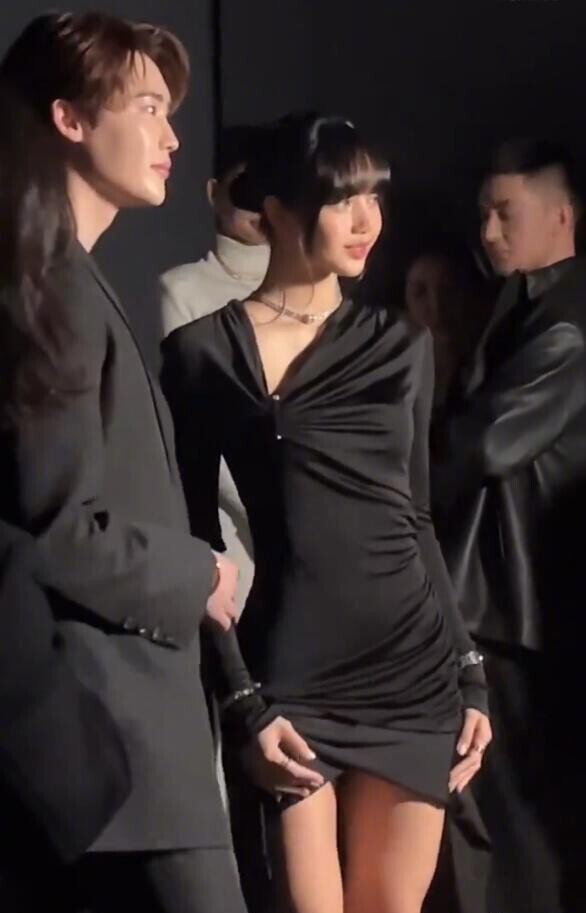 近期頂級韓星同框!玄彬&孫藝珍&孔劉&李棟旭世紀同框,《淚之女王》金秀賢&IU也合體啦