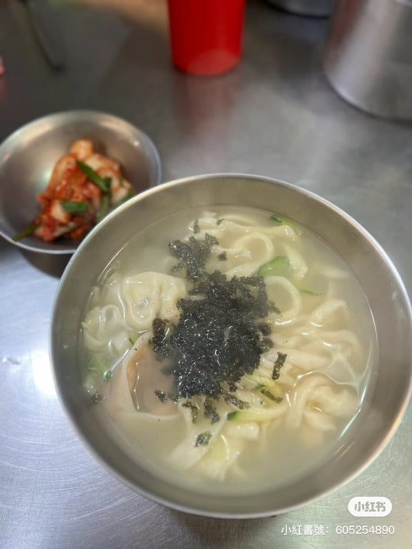 韓國廣藏市場十大美食推薦：米其林生牛肉餐廳必去，「這家」辣炒年糕連韓國人都愛！