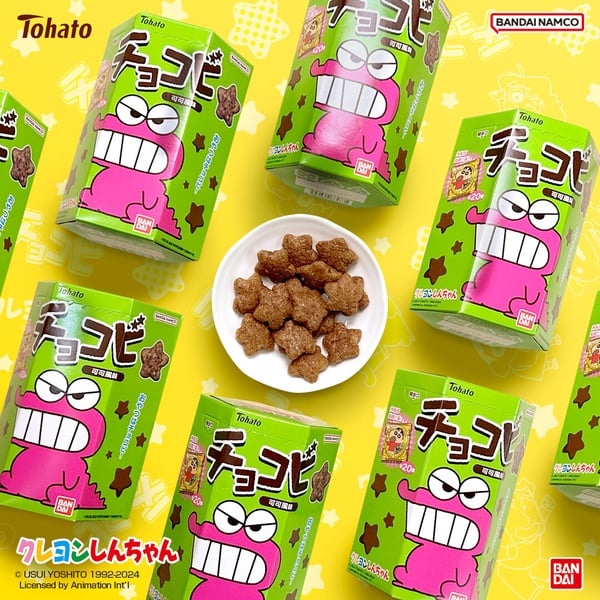 蠟筆小新粉絲衝全家！蠟筆小新最愛「巧克比可可風味餅乾」登台開賣，再送蠟筆小新貼紙