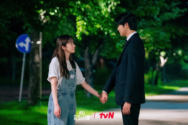 近期熱播韓劇「首播收視」排行TOP7!《Hide》第4輸《美好世界》,冠軍竟打敗《淚之女王》