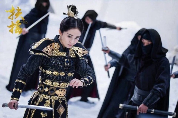 盤點9位古裝鎧甲女神！趙麗穎演女王爺霸氣，趙露思軍裝經典，《錦月如歌》周也太美了