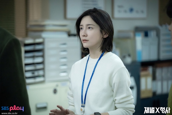 三月「觀眾最愛」韓劇TOP8！《美好世界》第8《財閥X刑警》第4，《淚之女王》太厲害了