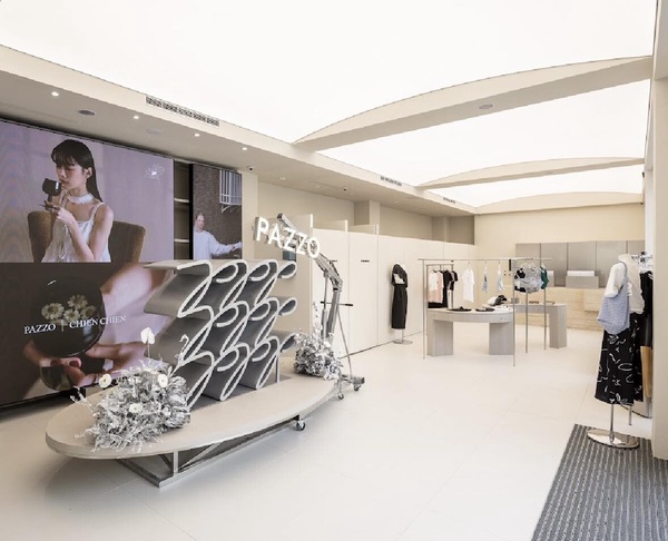 台中最新打卡地標!「UR LIVING」 台中首店必逛亮點,PAZZO、BRUN不然、蜷尾家都進駐