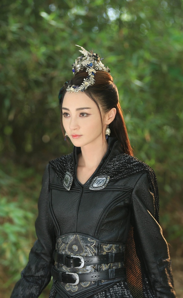 古裝劇9位魔界美人!趙麗穎《與鳳行》是霸氣女王,第5、6位都是令人心疼的魔界癡情種