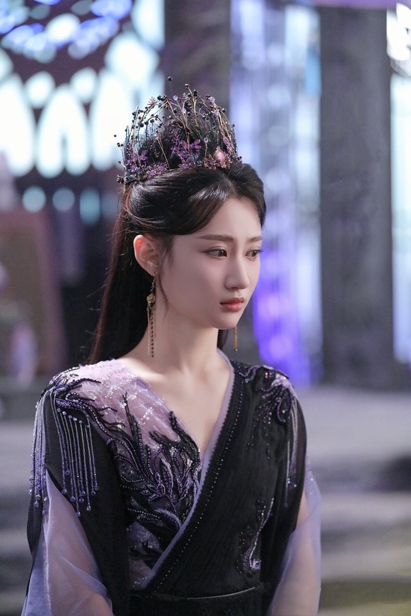 古裝劇9位魔界美人!趙麗穎《與鳳行》是霸氣女王,第5、6位都是令人心疼的魔界癡情種
