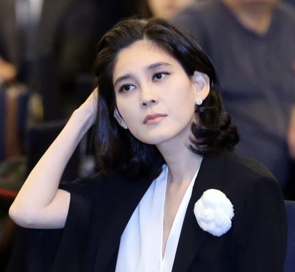 《淚之女王》改編自三星公主「李富真」真實人生！女首富愛上保鑣，戀愛腦下場卻超慘！