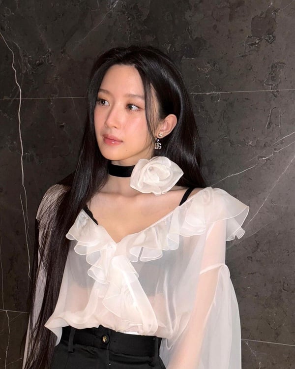 精通外語的韓劇演員!《淚之女王》金智媛英文超流利,金高銀會中文,她根本行走翻譯機